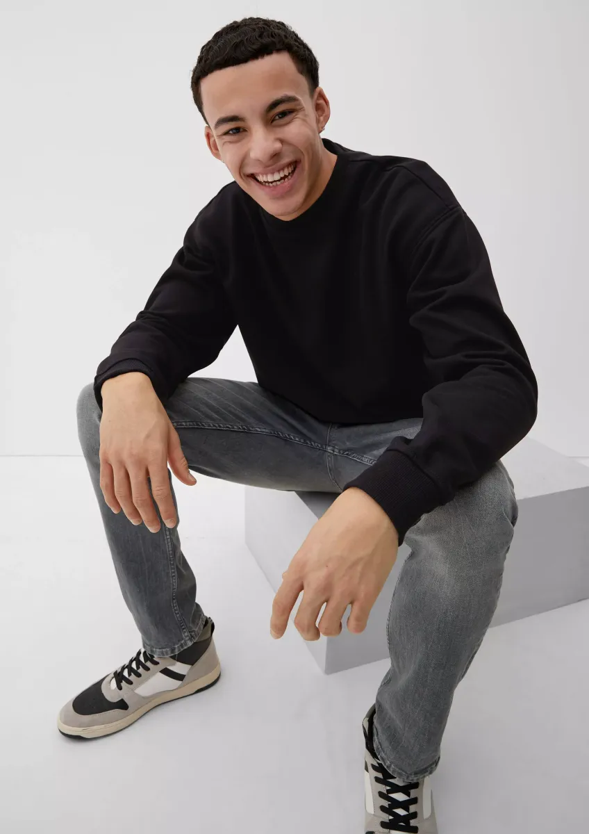 Sweatshirt mit Logostickerei