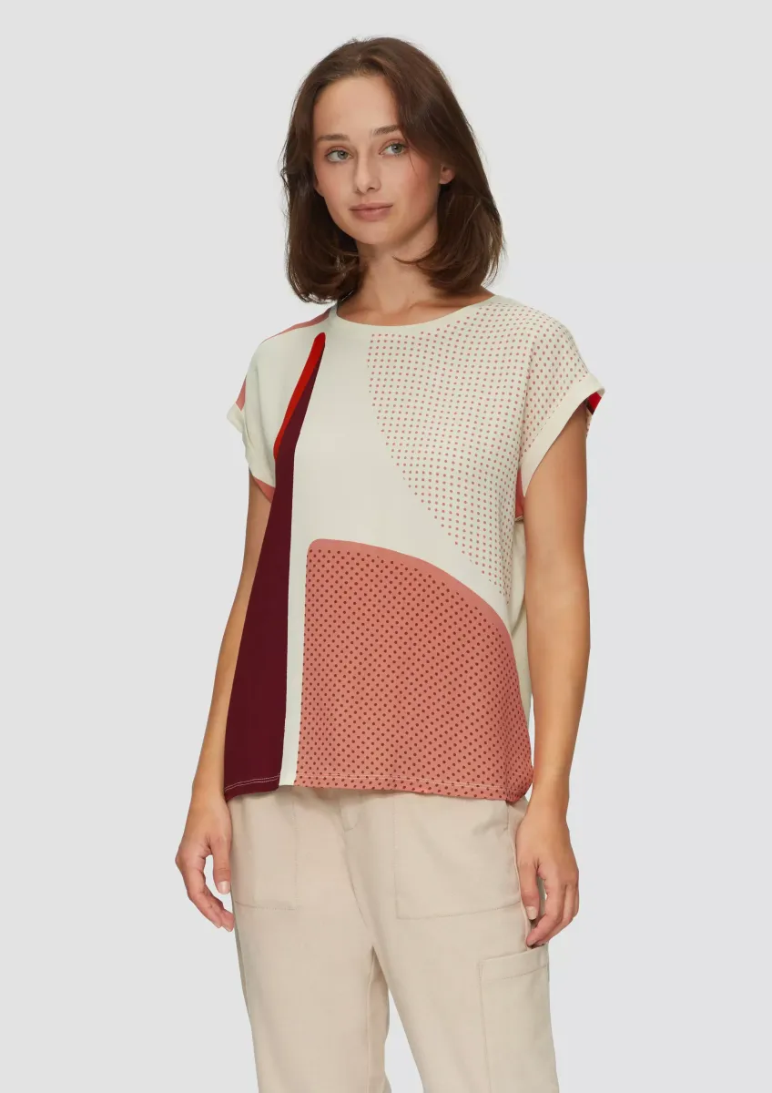 T-Shirt im Fabricmix mit All-over-Print auf der Front