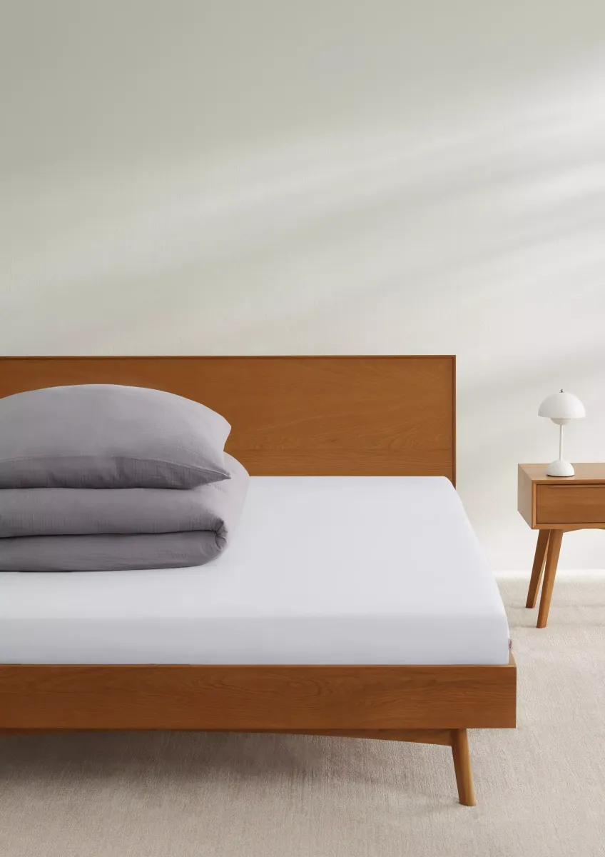 Unifarbenes Spannbettlaken aus reiner Baumwolle