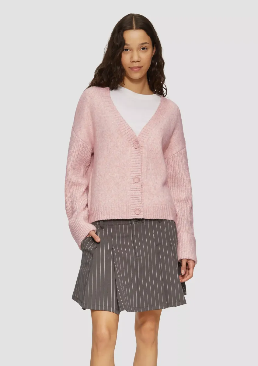 Weiche Strickjacke in melierter Optik