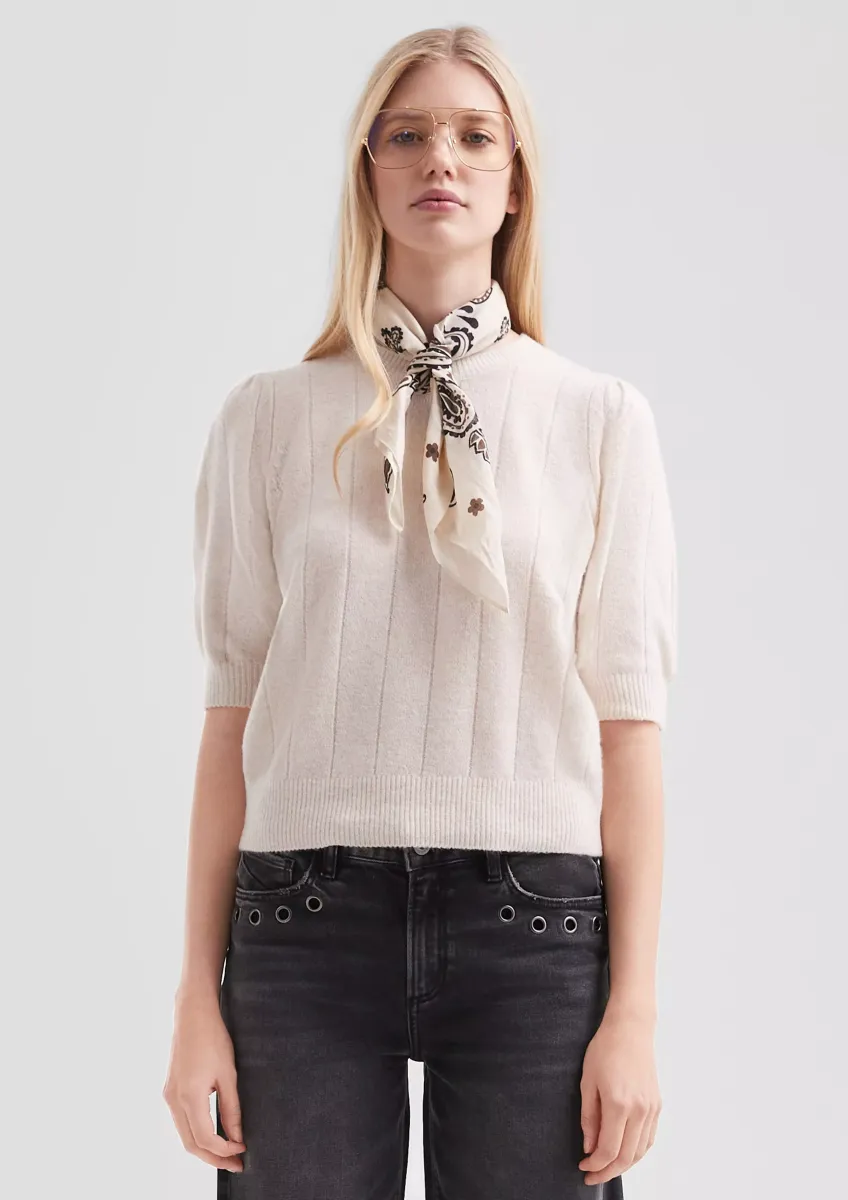 Weicher Kurzarm-Strickpullover