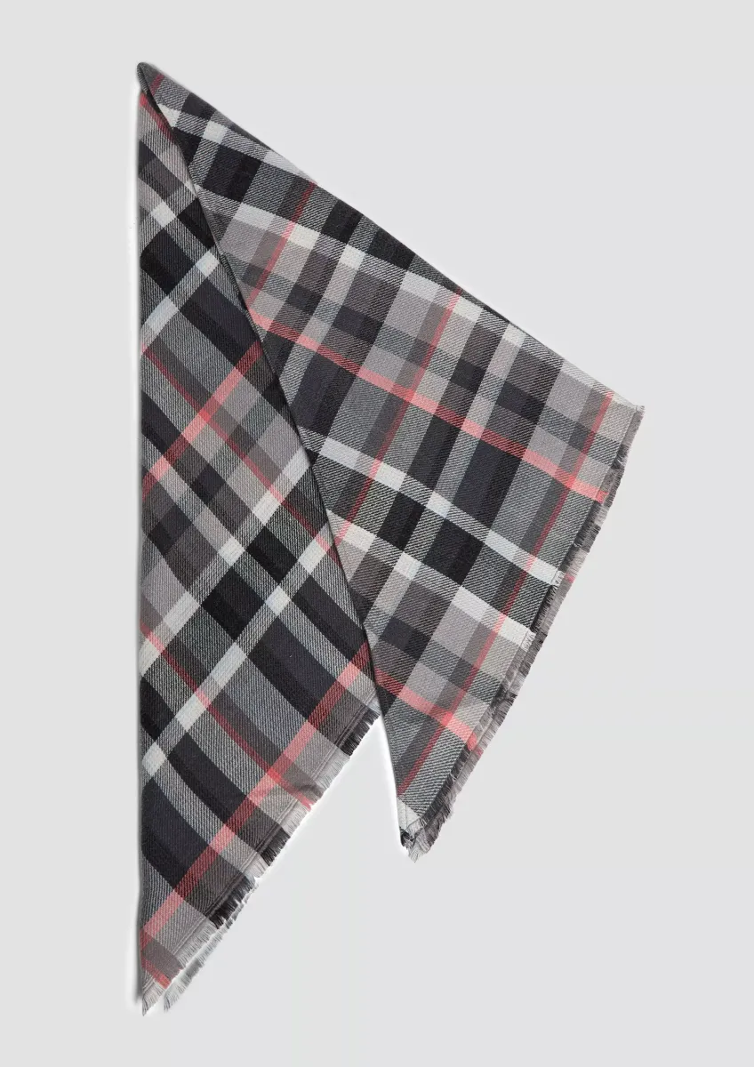 Weicher Schal aus Viskosemix