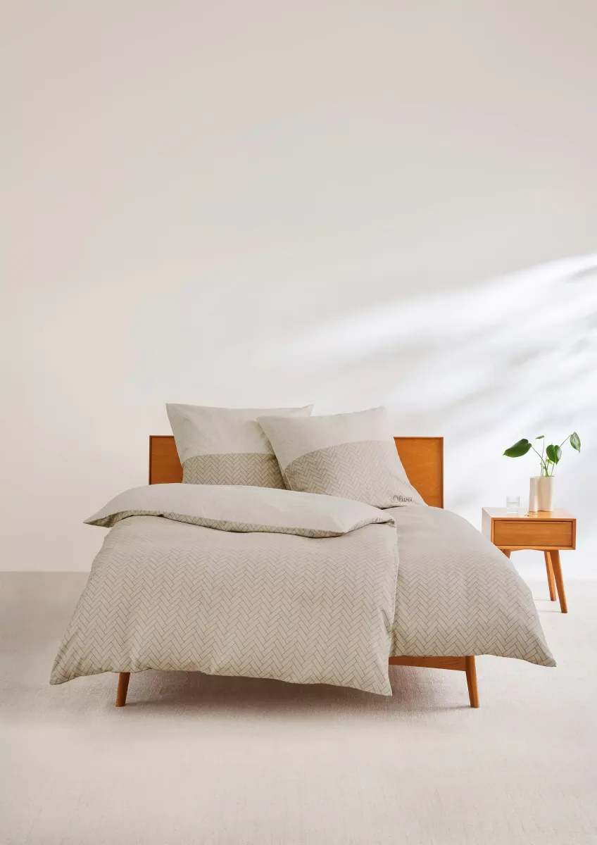 Weiches Bettwäsche-Set aus Satin