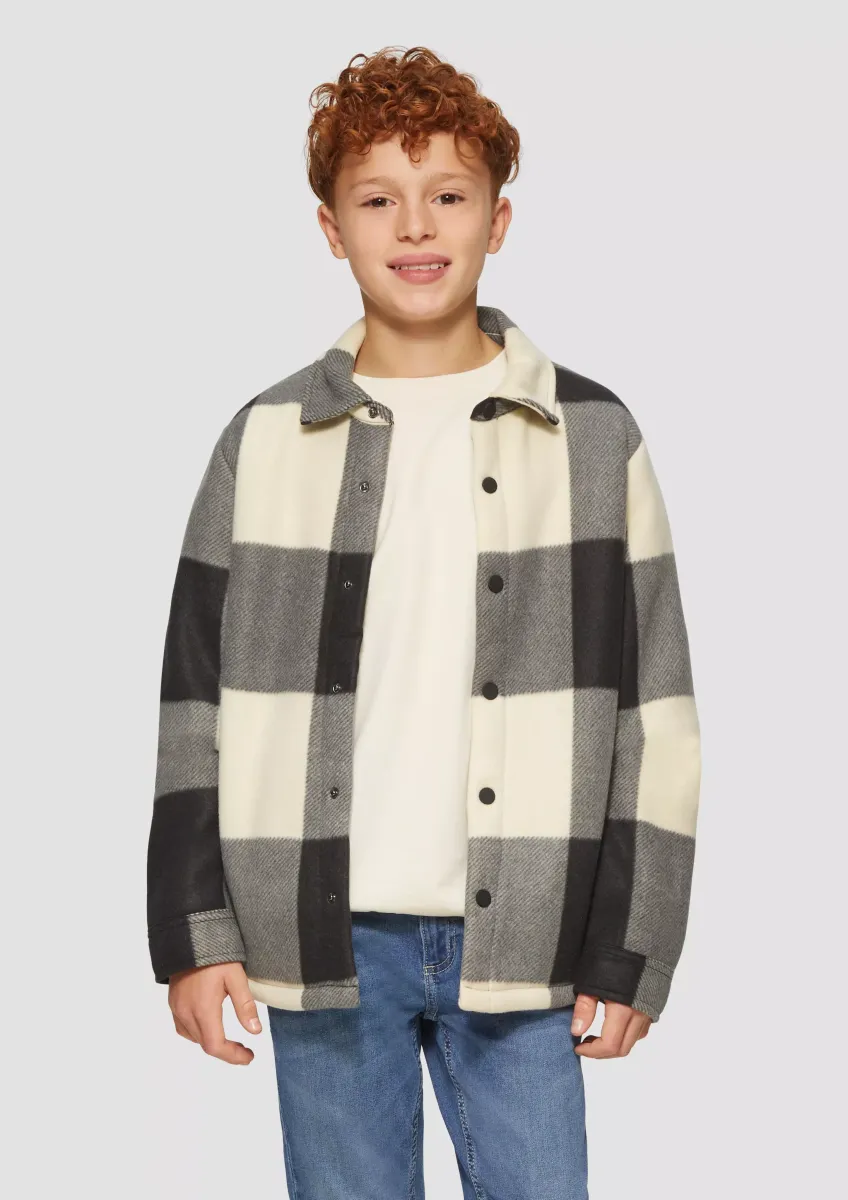 Weiches Overshirt mit Teddyfutter und seitlichen Eingrifftaschen