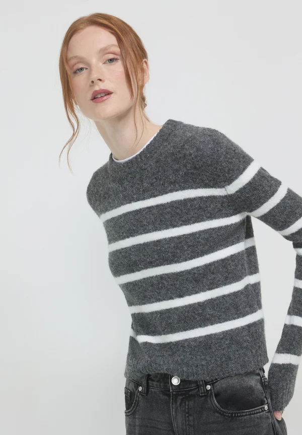 A RIGHE  - Strickpullover - variante