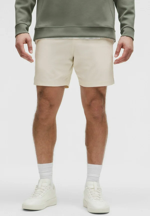 ABC CLASSIC-FIT WOVENAIR™ 18CM - Kurze Sporthose - light ivory