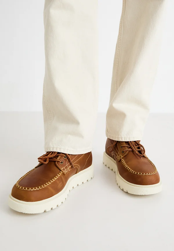 ABNER RED TAB - Schnürstiefelette - brown