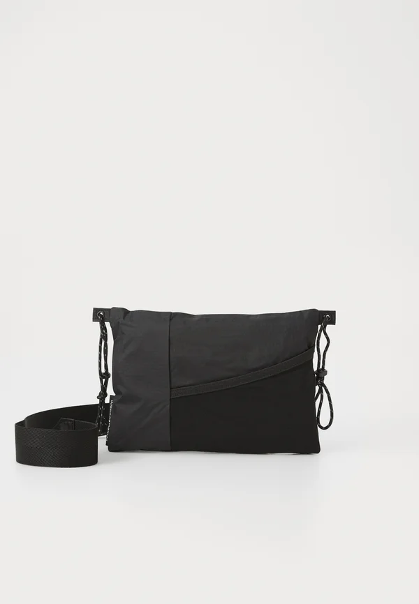 ACCESSORY BAG UNISEX - Sporttasche - black
