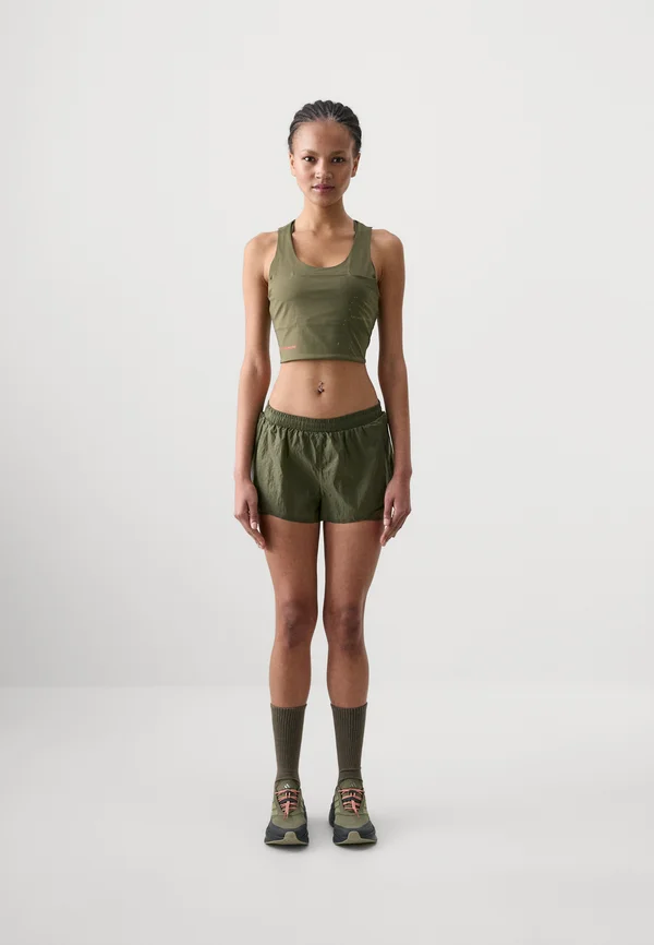 ADI365 HERMANOS KOUMORI CROP TOP - Top - olive strata