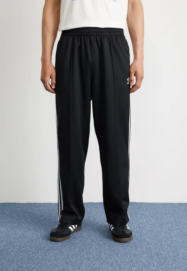 ADICOLOR BAGGY FIT FIREBIRD TRACK PANTS - Jogginghose - black