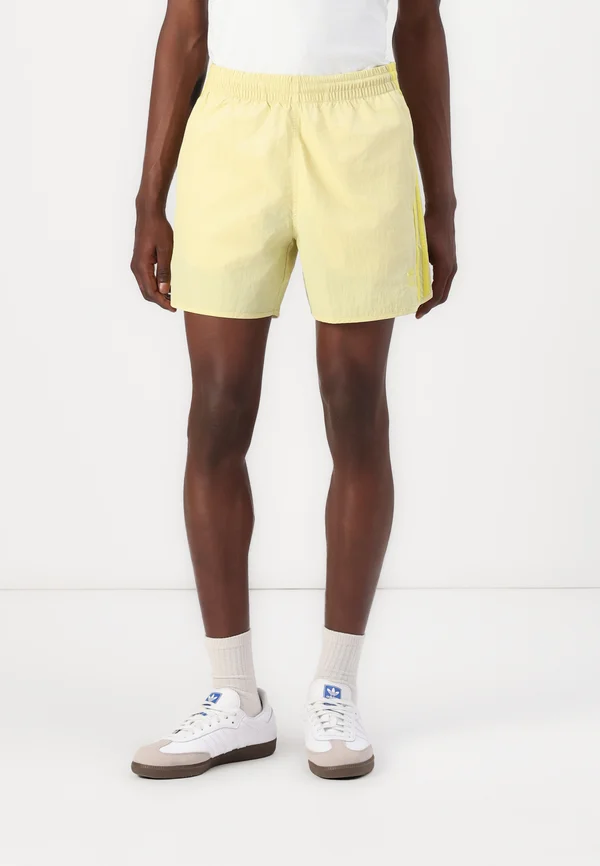 ADICOLOR CLASSICS SPRINTER - Jogginghose - powder yellow/pure sulfur