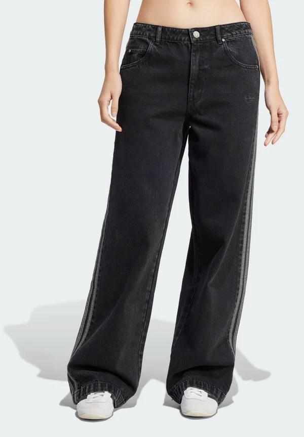 ADICOLOR DENIM 3-STRIPES TRACK PANTS - Jeans Straight Leg - true black denim