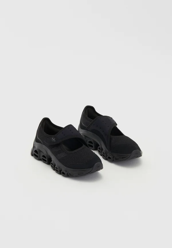 ADIFOM MEGAJANE - Sneaker low - black