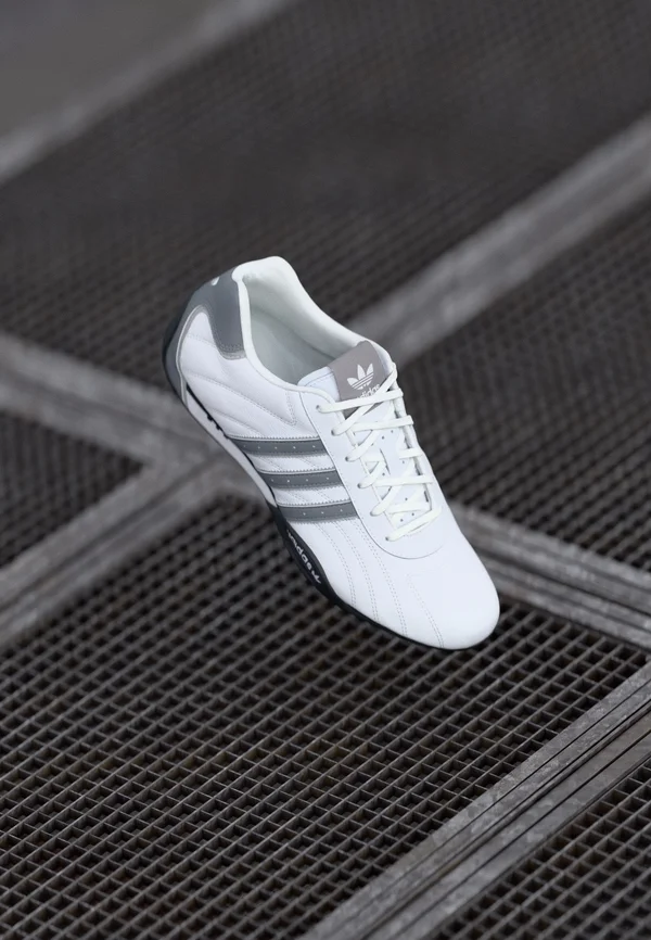 ADIRACER LO UNISEX - Sneaker low - footwear white/grey three/core black