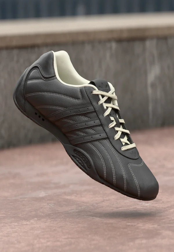 ADIRACER UNISEX - Sneaker low - core black/cream white