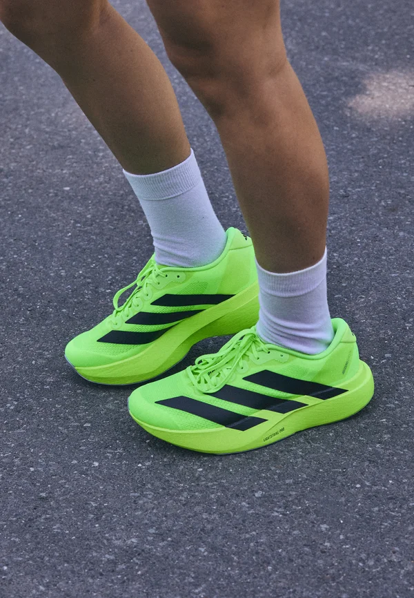 ADIZERO EVO - Laufschuh Straße - lucid lemon/core black/matte silver