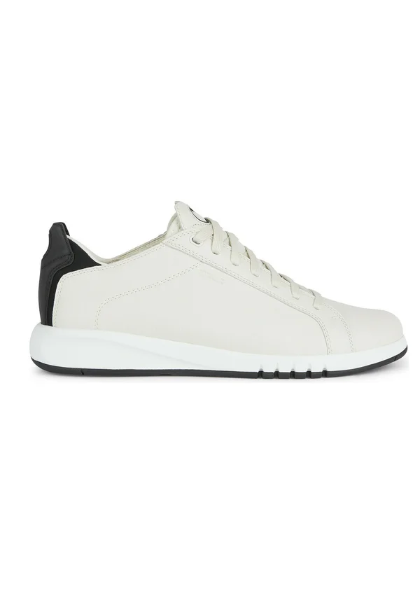 AERANTIS - Sportlicher Schnürer - white black