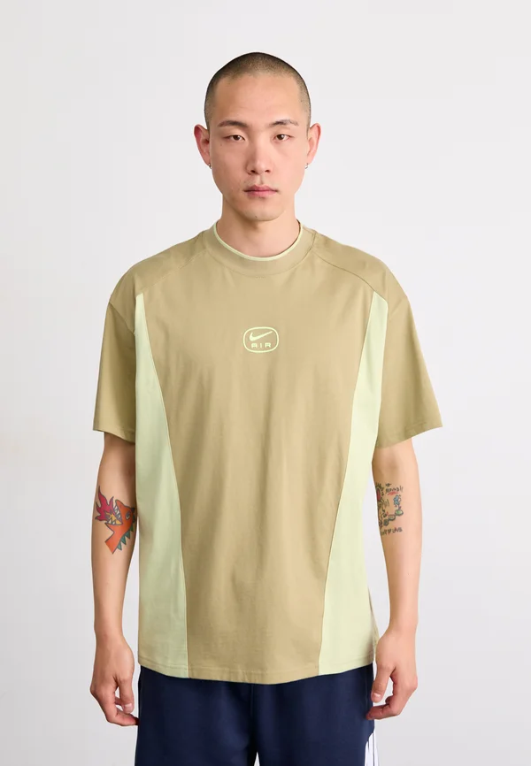 AIR FIT - T-Shirt print - neutral olive/olive aura