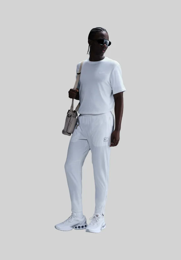 AIR - Jogginghose - white