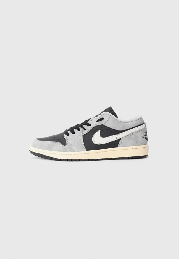 AIR JORDAN 1 - Sneaker low - smoke grey/black/sail/muslin
