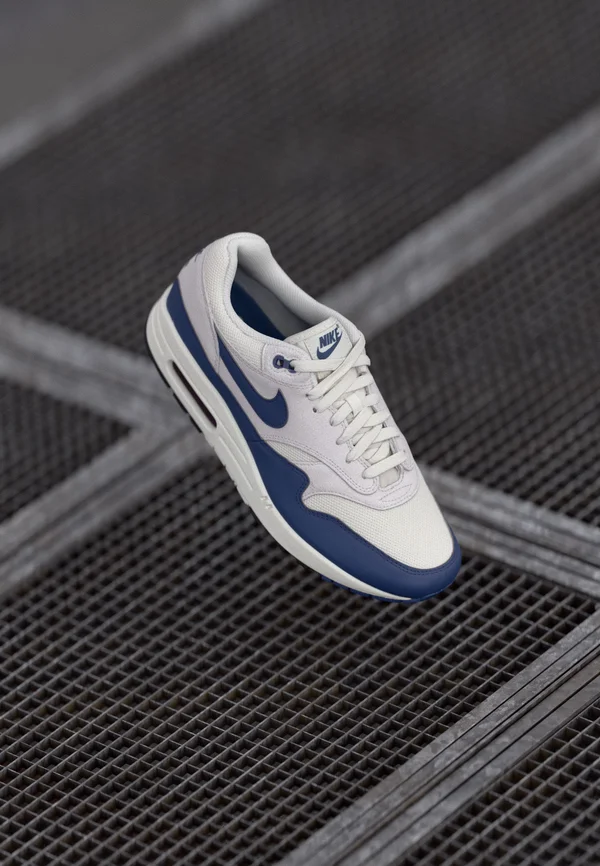 AIR MAX 1 - Sneaker low - phantom/sanded purple/vast grey/black