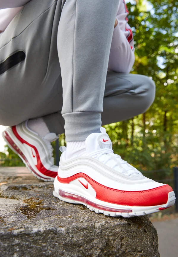 AIR MAX 97  - Sneaker low - white/university red/grey fog