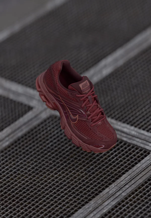 AIR MAX MOTO 2K SE - Sneaker low - dark team red/burgundy crush/red sepia