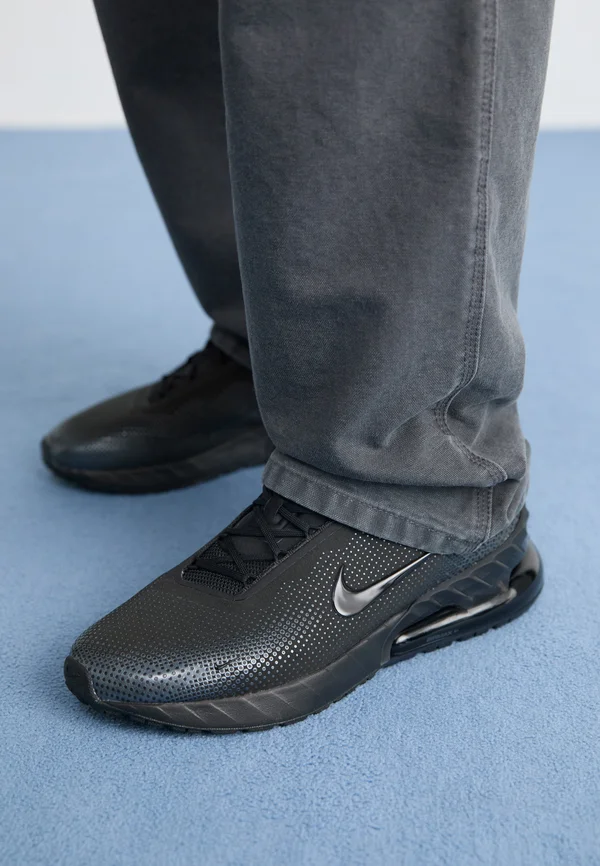 AIR MAX PHOENIX - Sneaker low - black/grey