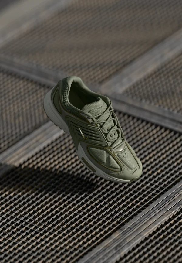 AIR PEGASUS WAVE UNISEX - Sneaker low - light army/med olive/light bone