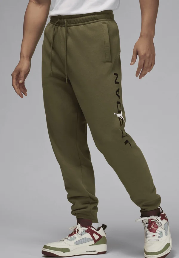 AIR STRCH - Jogginghose - medium olive