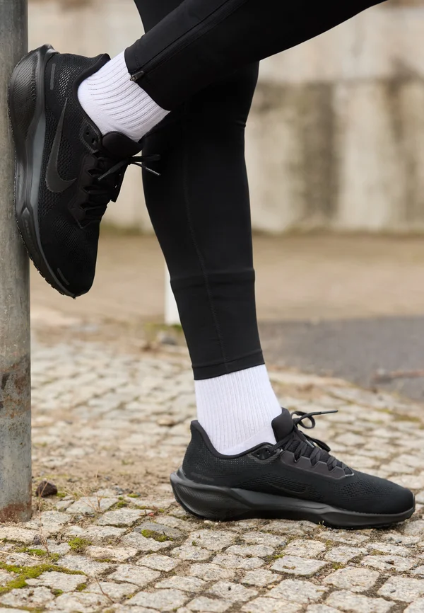 AIR ZOOM PEGASUS 41 - Sneaker low - black/anthracite