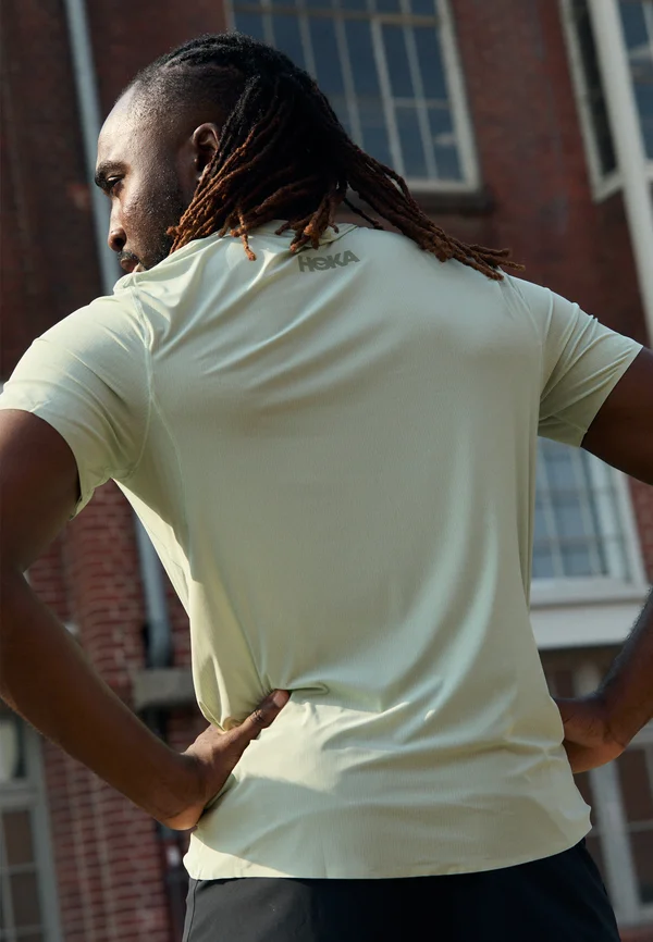 AIROLITE RUN SHORT SLEEVE - Sport T-Shirt - aloe vera