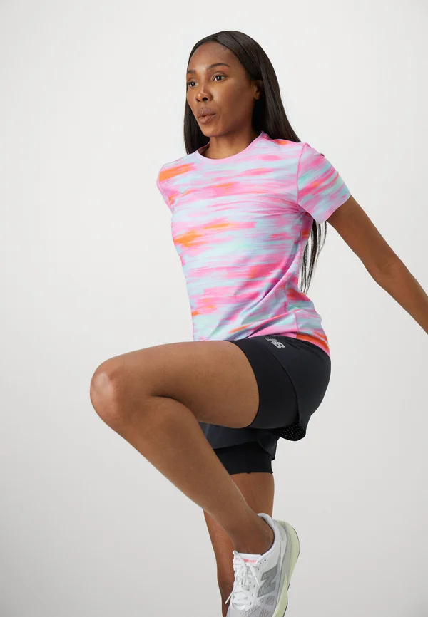 AIROLITE SHORT SLEEVE - T-Shirt print - pink blurr