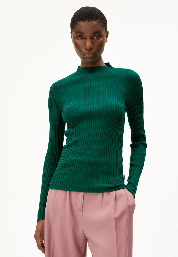ALANI - Strickpullover - emerald green