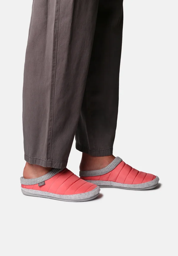ALINS - Hausschuh - coral