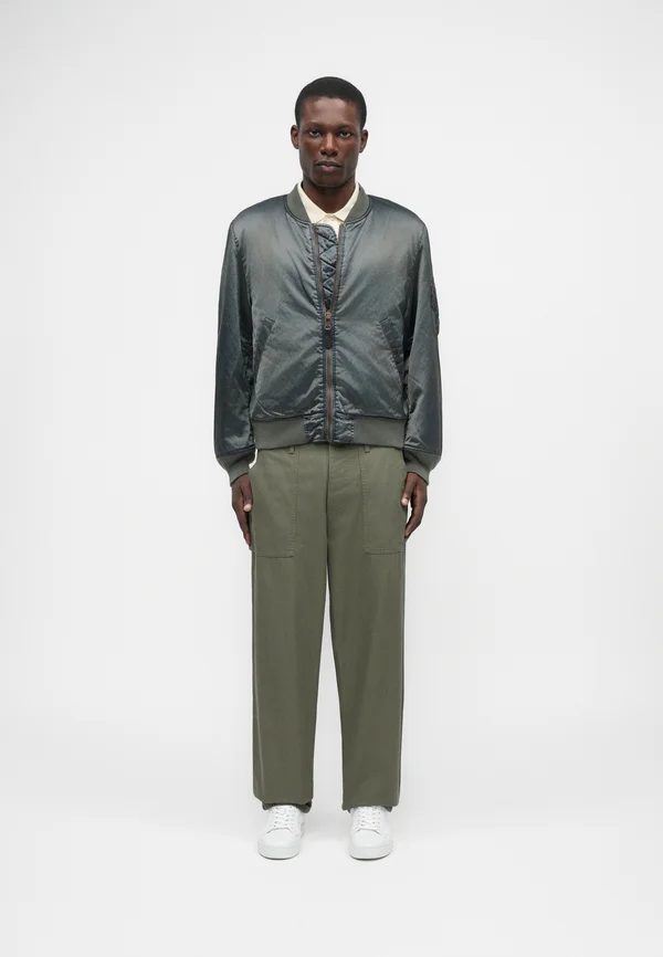 ALPHA X TNT MA-1-FLIGHT JACKET - Bomberjacke - gunmetal