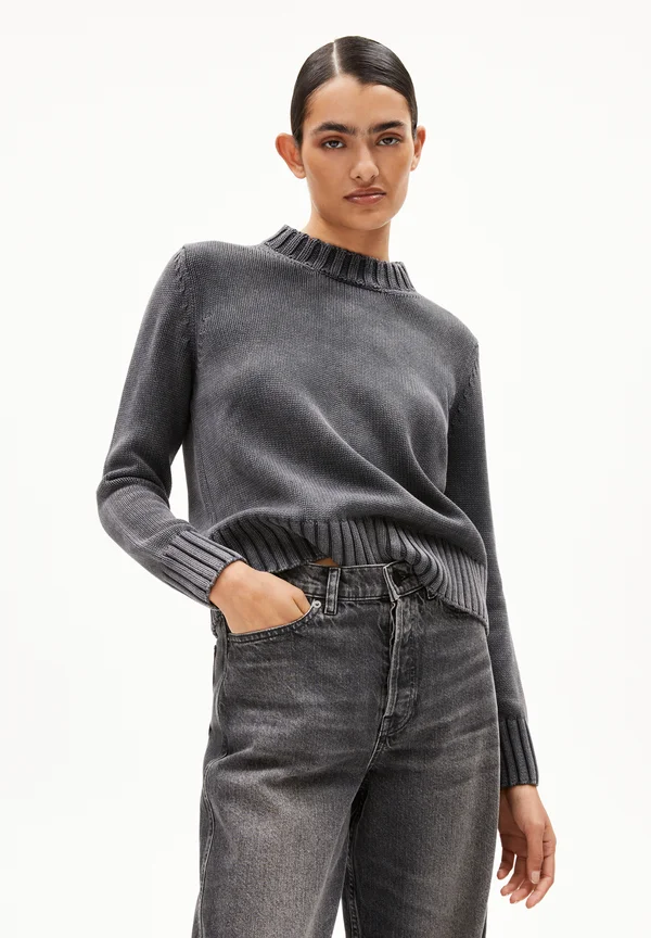 AMALIAAS GMT DYE - Strickpullover - black