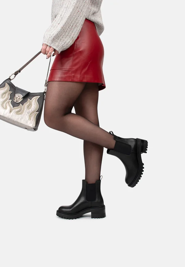 AMY - Plateaustiefelette - black tumbled