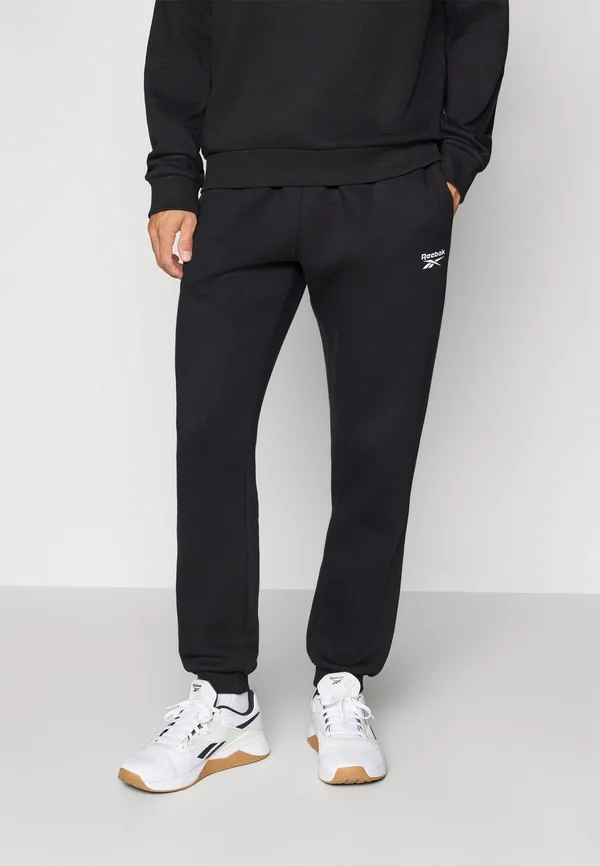 ANDRE SMALL LOGO CUFFED PANT - Jogginghose - black