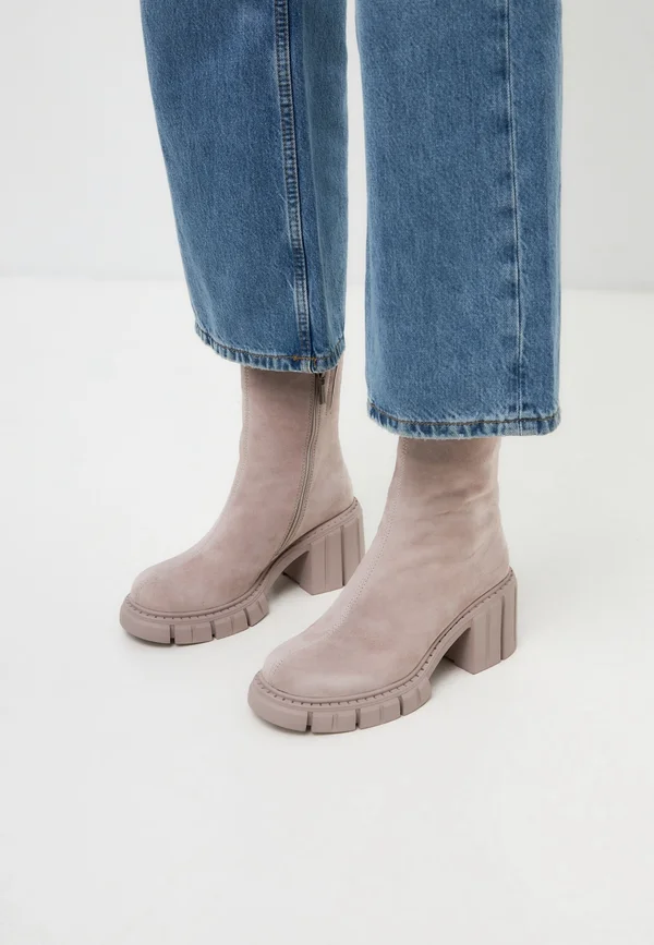 Ankle Boot - beige