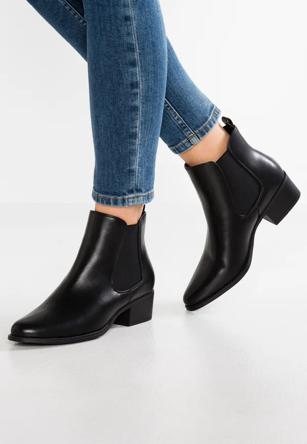 Ankle Boot - black