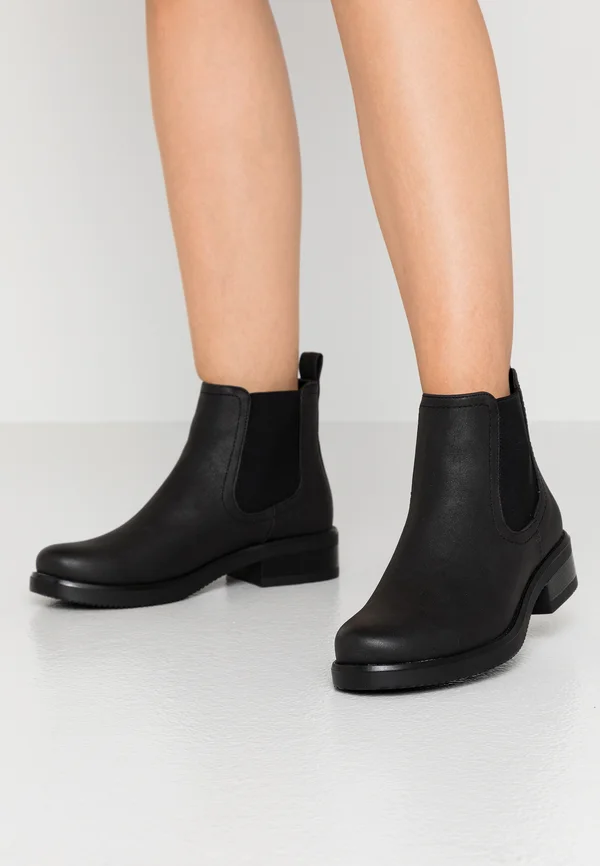 Ankle Boot - black