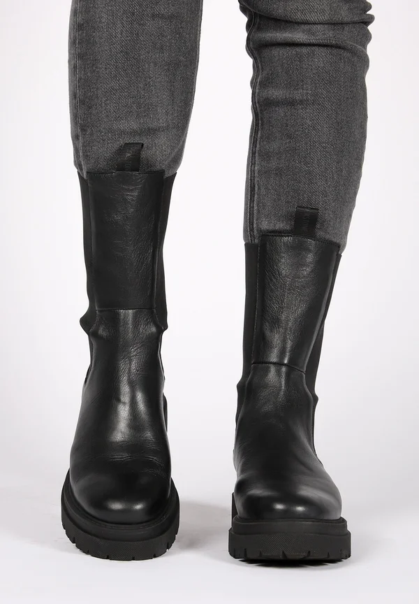 Ankle Boot - black