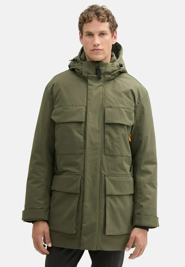 ARCTIC MIT ABNEHMBARER KAPUZE - Wintermantel - urban olive green