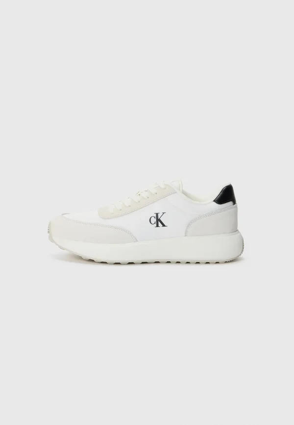 ATHLEISURE RUNNER - Sneaker low - bright white/black