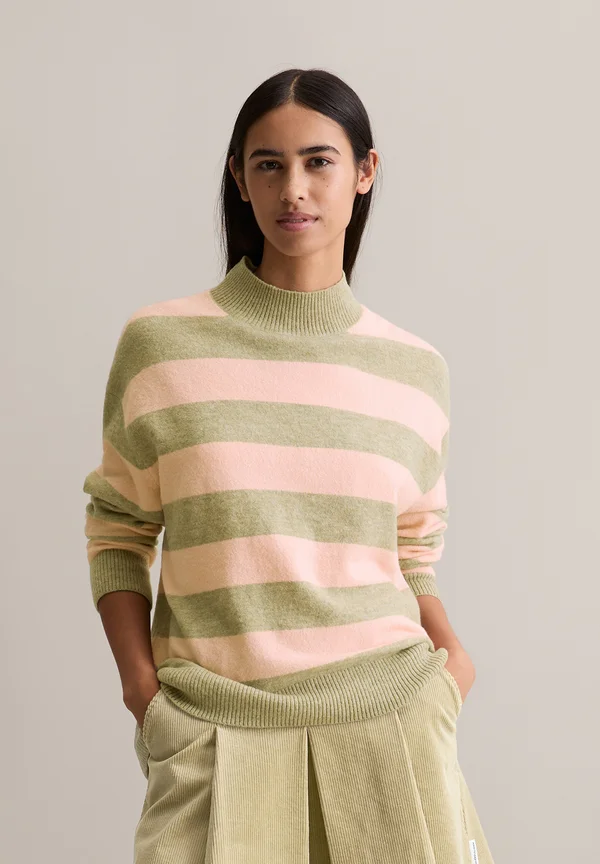 AUS SOFTEM  - Strickpullover - medium pink