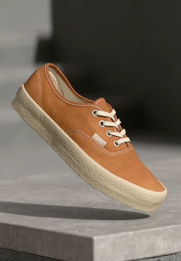AUTHENTIC PACK UNISEX - Sneaker low - crepe orange