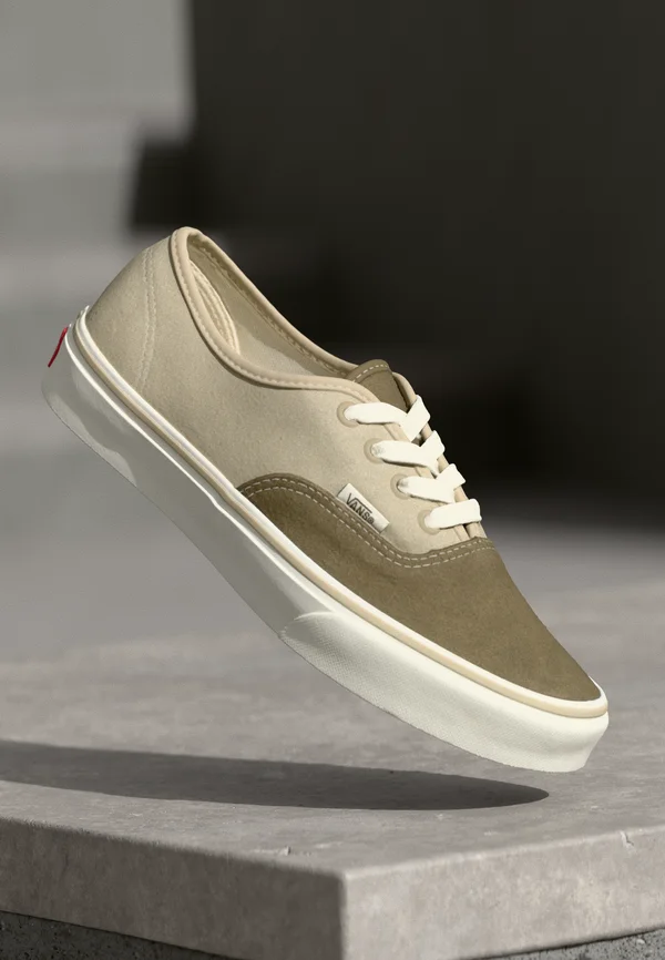 AUTHENTIC UNISEX - Sneaker low - brown/beige