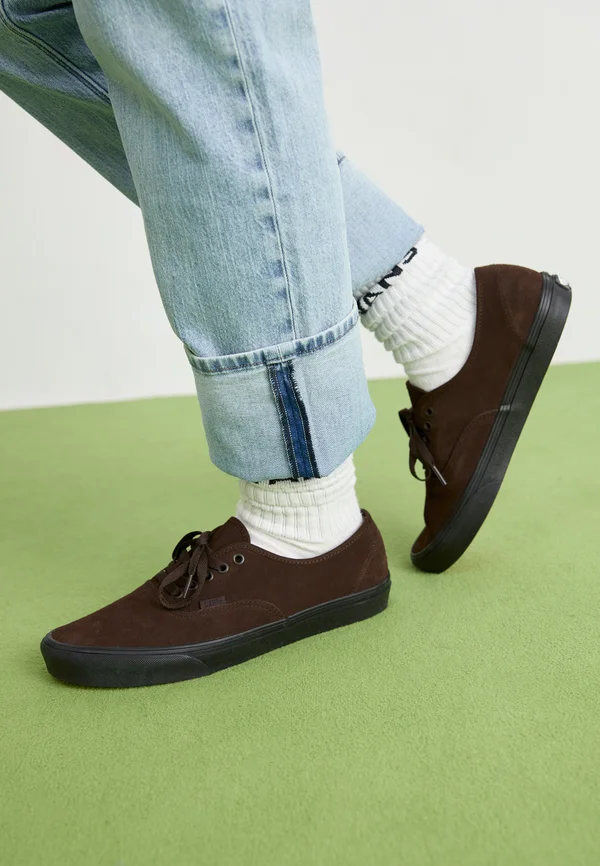 AUTHENTIC UNISEX - Sneaker low - demitasse/black