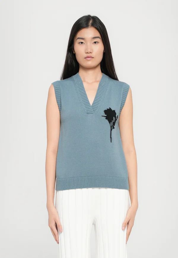 BACIO - Strickpullover - avio